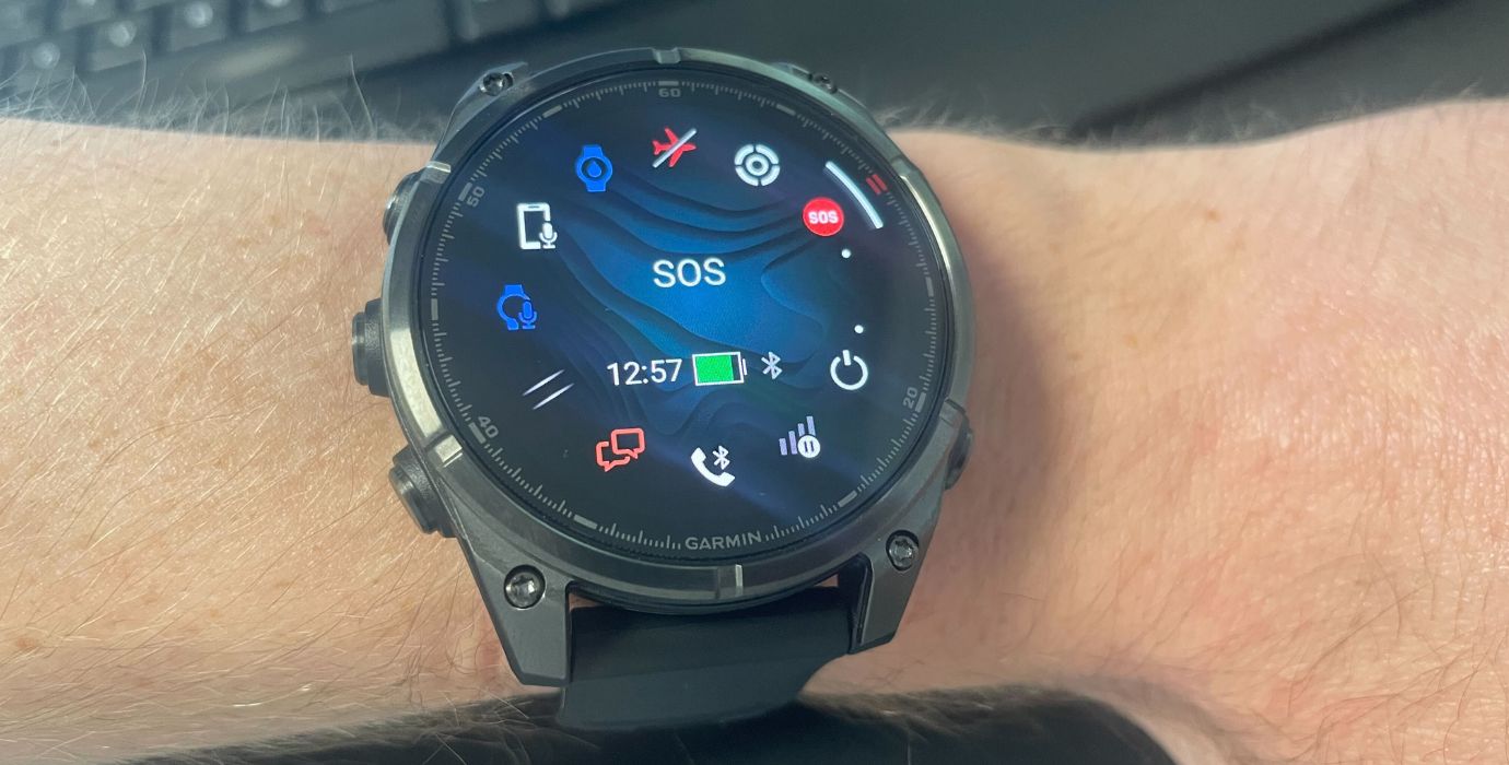 Test af Garmin Fenix 8 Pro: Det ultimative multisportsur med satellit- og LTE-netv&aelig;rk