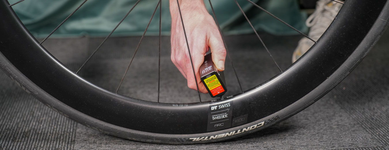 Den store test af elektriske cykelpumper 2026: Her er den bedste pumpe til prisen